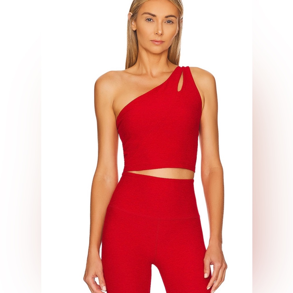 Beyond Yoga Lost Your Mind Cropped Tank in Honeydew Pop